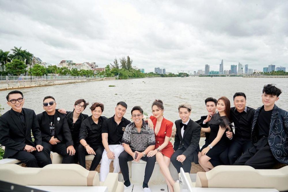 Sinh Nhat Tren Du Thuyen